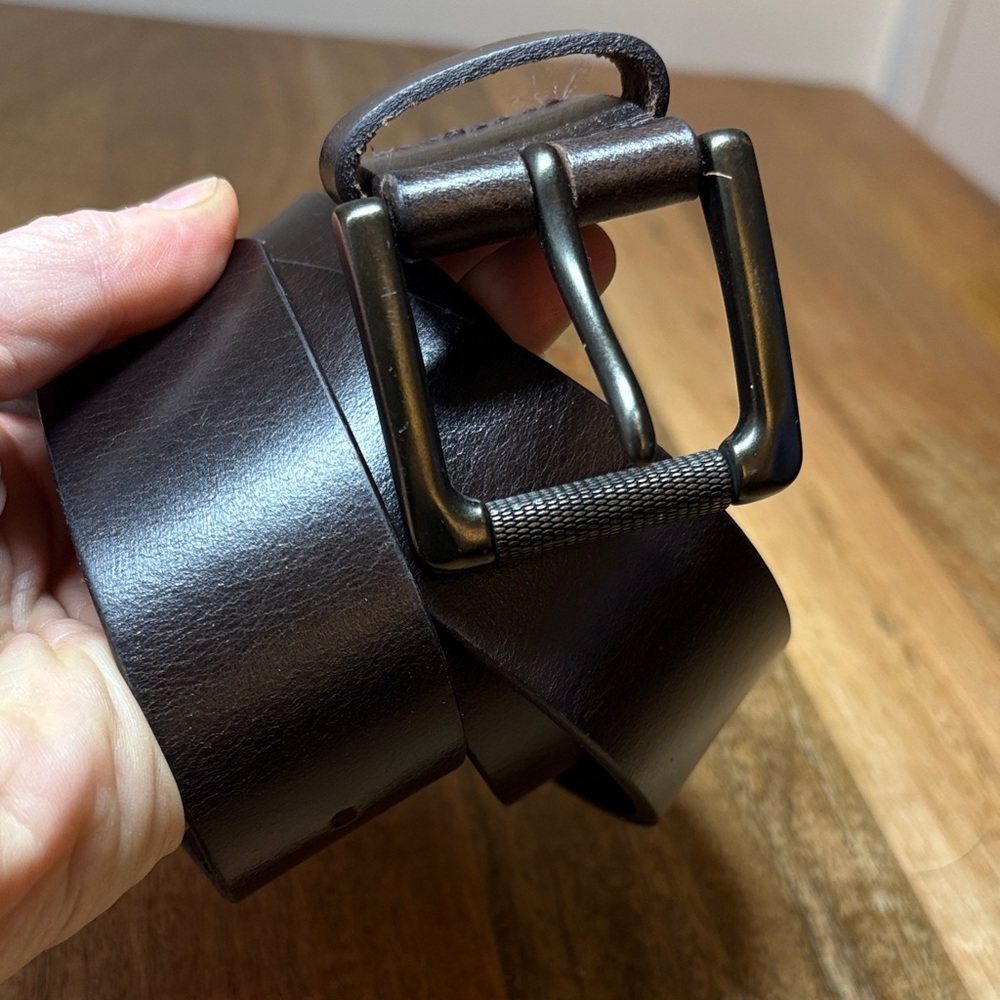 Banana Republic Dark Brown Leather Belt Size 32